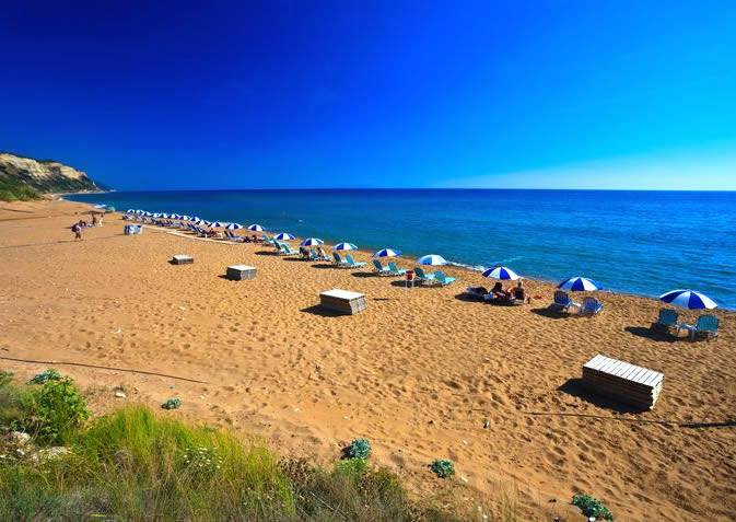greece-corfu-kavos-hotel-rooms