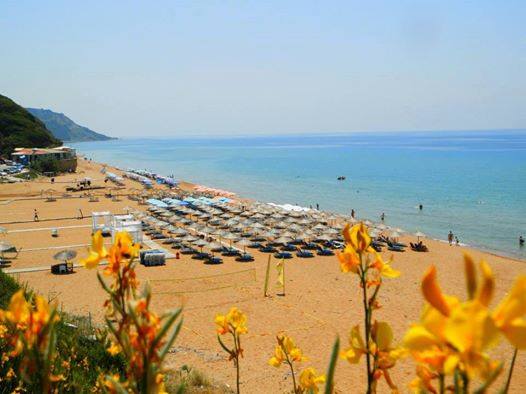 greece-corfu-kavos-hotel-rooms-summer